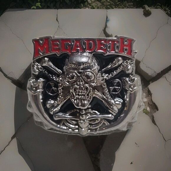 Rare Vintage Megadeth Belt Buckle Heavy Metal Collectible EXCELLENT CONDITION - Picture 1 of 13